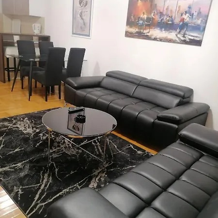 Casa Apartment *